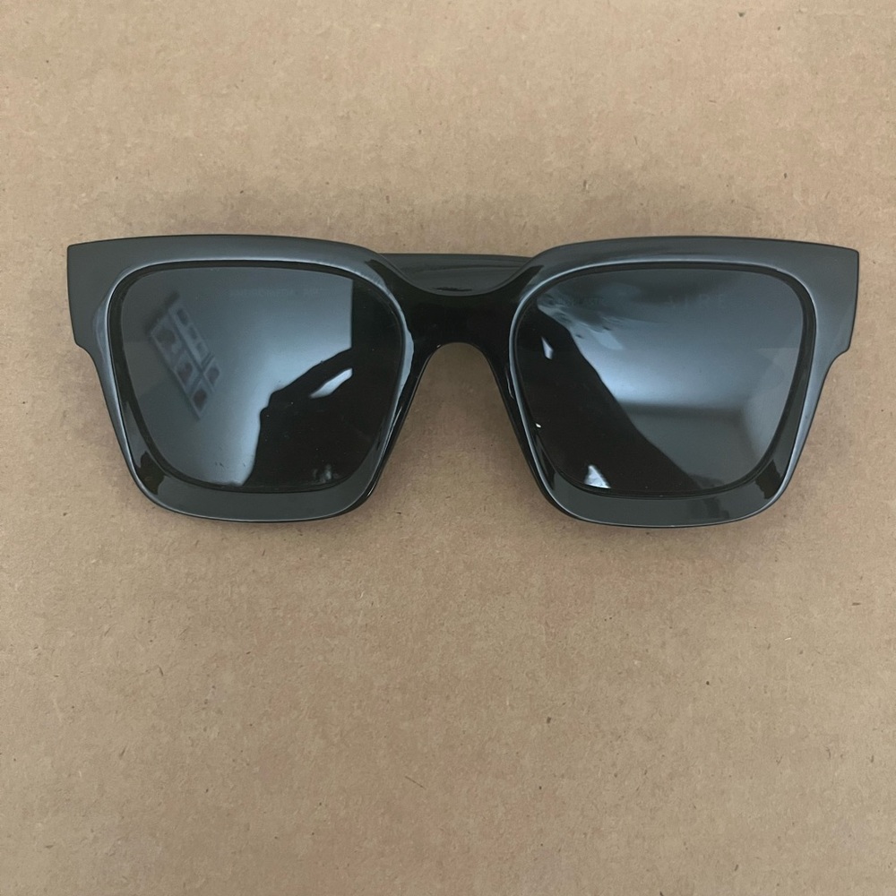 Trendy Black Square Sunglasses